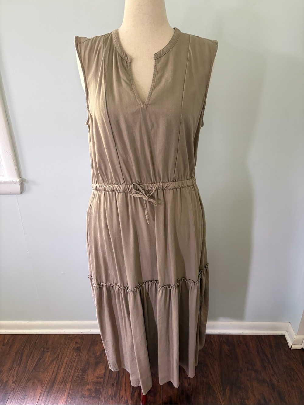 Lands End Lyocell Tan Neutral Tiered Sleeveless Maxi Boho Dress